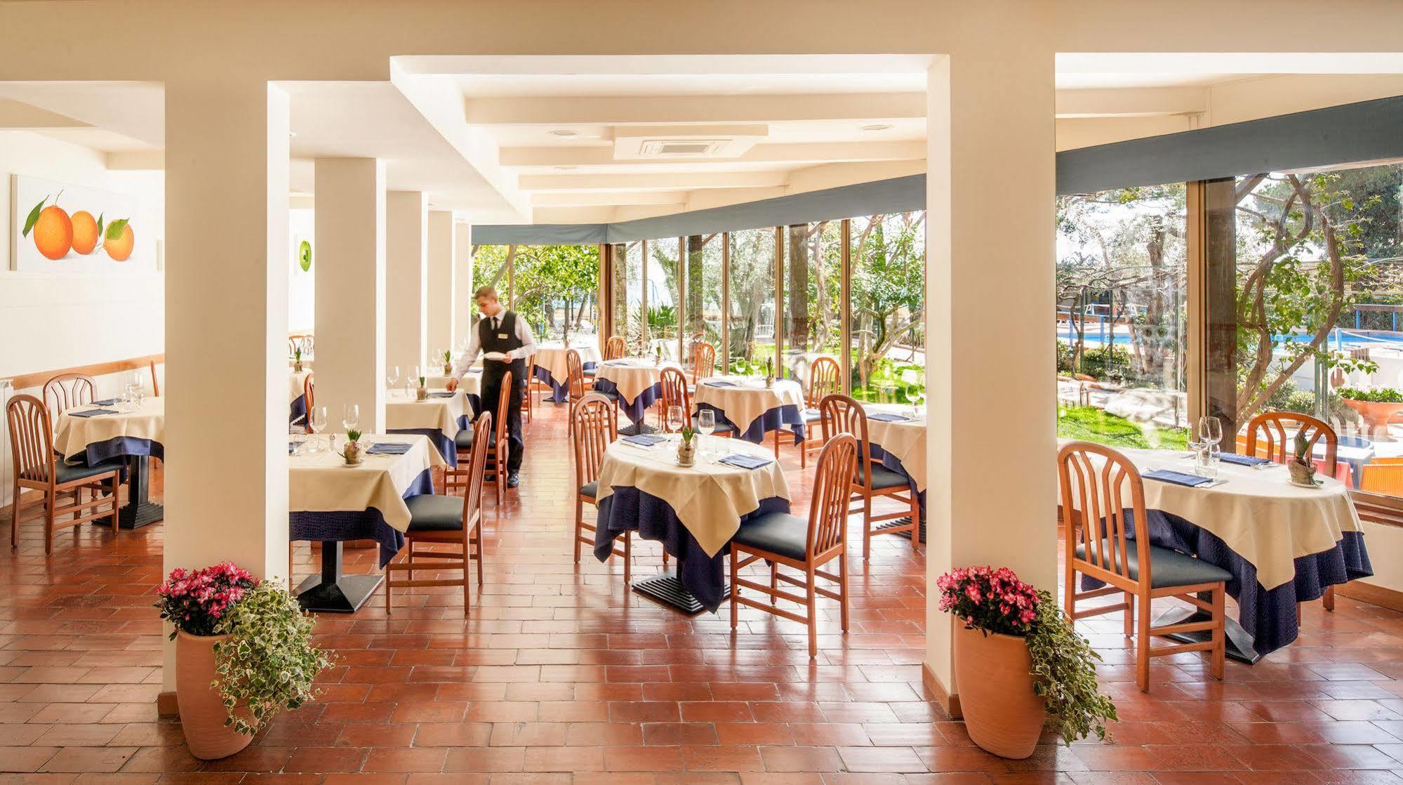 Hotel Eden Park ディアーノ・マリーナ エクステリア 写真